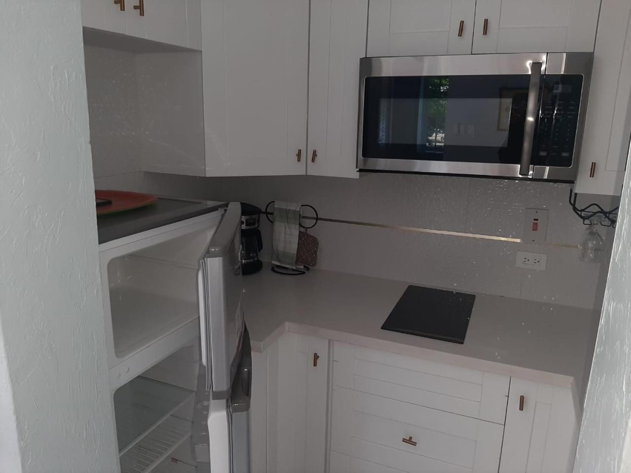 Marchabell By The Sea E22 Apartman Ocho Rios Kültér fotó